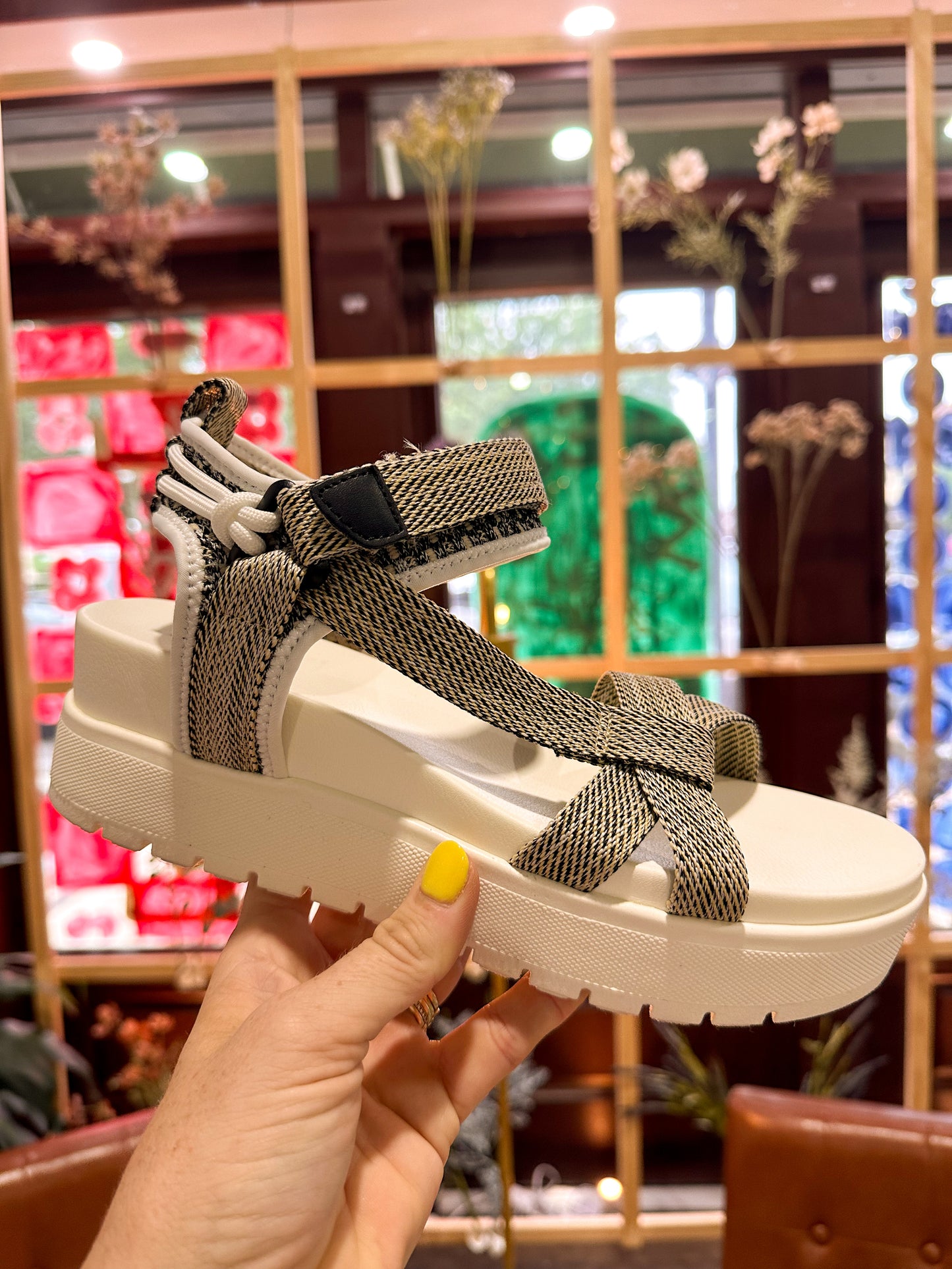 MIA Women's Patterned Mileni Platform Sandal