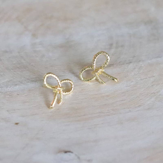Simple Gold Ribbon Stud Earrings